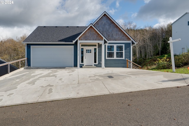 view of front of house with a garage