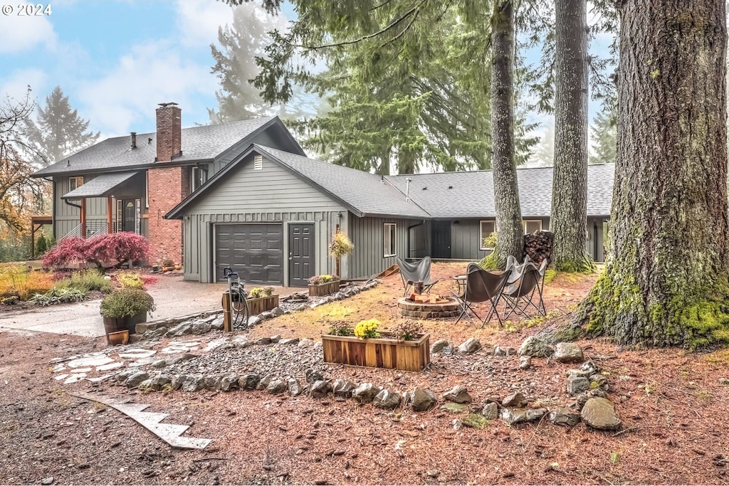 view of front of home with a garage