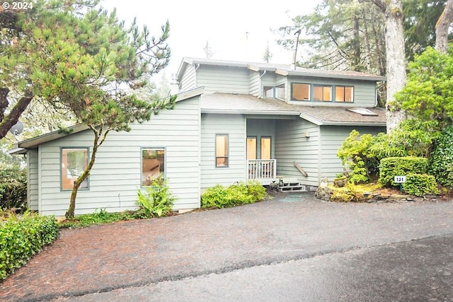 view of front of property with a porch