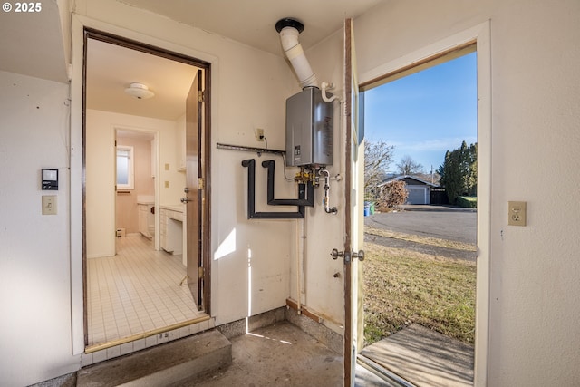 entryway with water heater