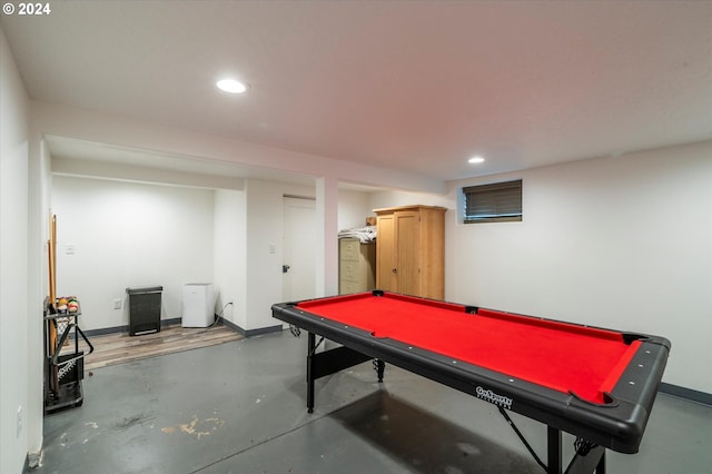 rec room featuring billiards, baseboards, concrete flooring, and recessed lighting