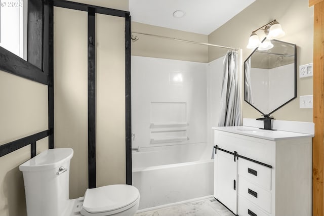 full bathroom with toilet, shower / bath combo with shower curtain, and vanity