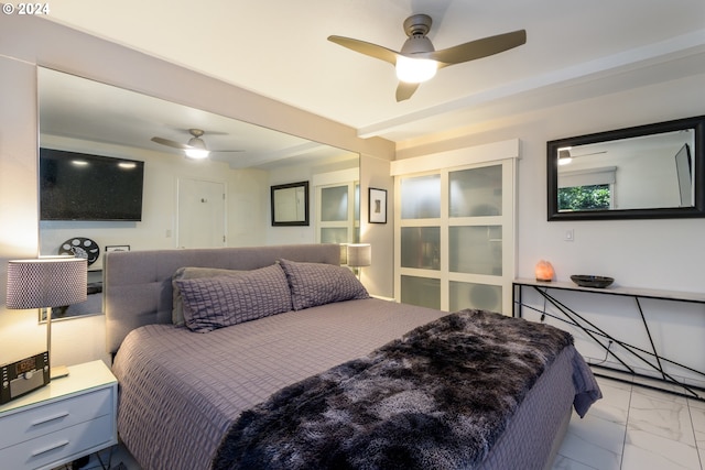 bedroom with ceiling fan