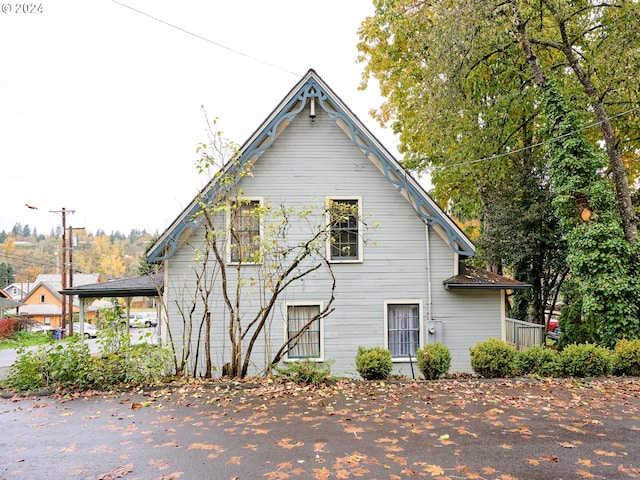 view of side of home