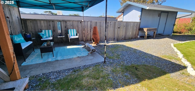 94142 4th St, Gold Beach, OR 97444 - view of fenced backyard