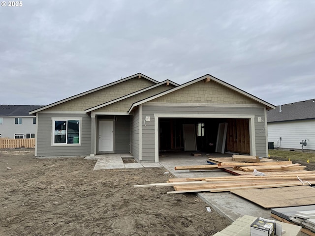 view of front facade with a garage