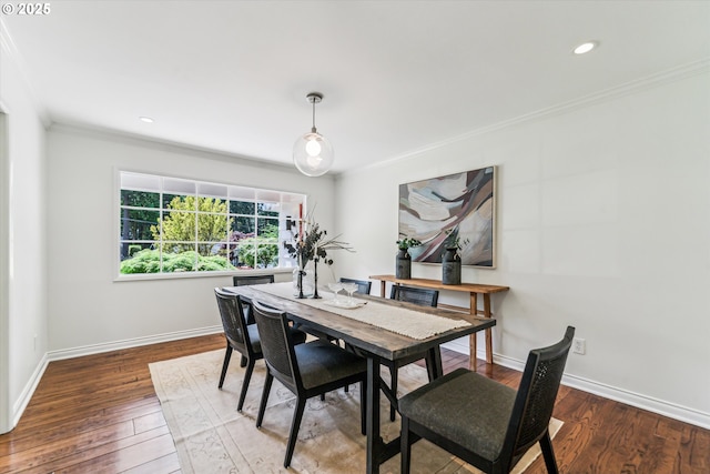 2585 Dellwood Dr, Lake Oswego, OR 97034 - dining space featuring baseboards, ornamental molding, recessed lighting, and wood finished floors