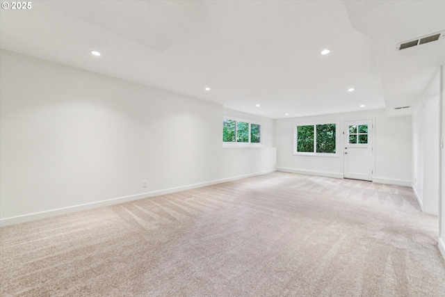 2585 Dellwood Dr, Lake Oswego, OR 97034 - carpeted empty room featuring baseboards, recessed lighting, and visible vents