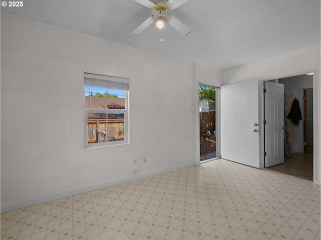 430 SE Elliott Ave, Gresham, OR 97080 - unfurnished room featuring light floors, plenty of natural light, and ceiling fan
