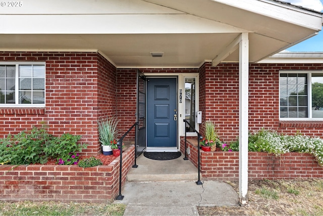 970 Kalmia St, Junction City, OR 97448 - property entrance featuring brick siding