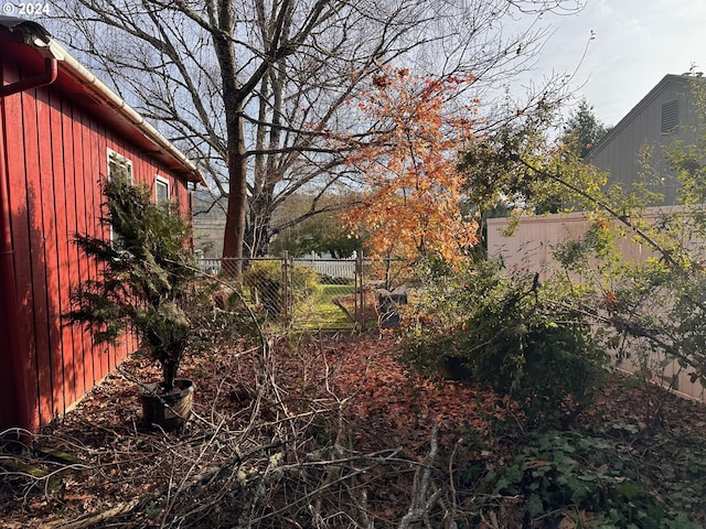 1106 N Myrtle Rd, Myrtle Creek, OR 97457 - view of yard
