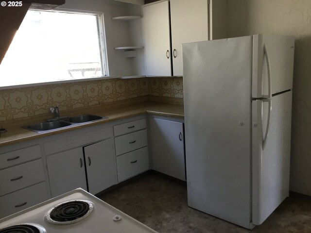 2517 Liberty St, North Bend, OR 97459