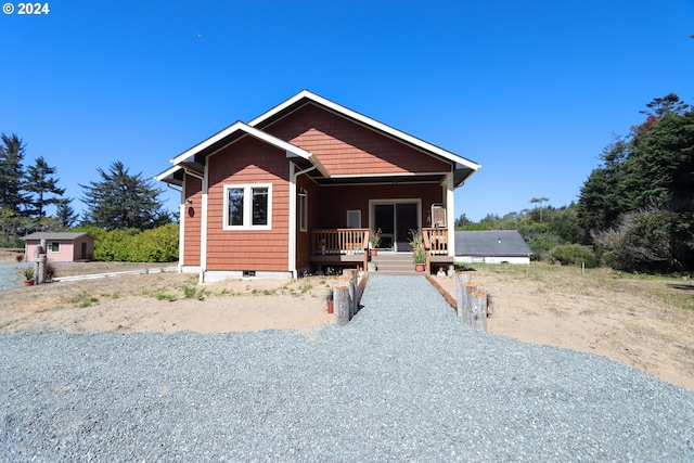 view of front facade with covered porch