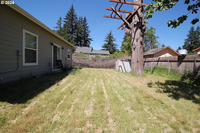 236 NE 156th Ave Unit A & B, Portland, OR 97230 - view of yard