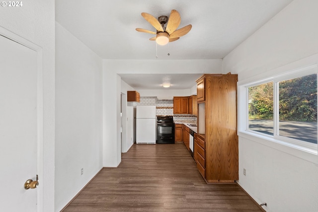 kitchen with tasteful backsplash, ceiling fan, white refrigerator, electric range, and dark hardwood / wood-style floors