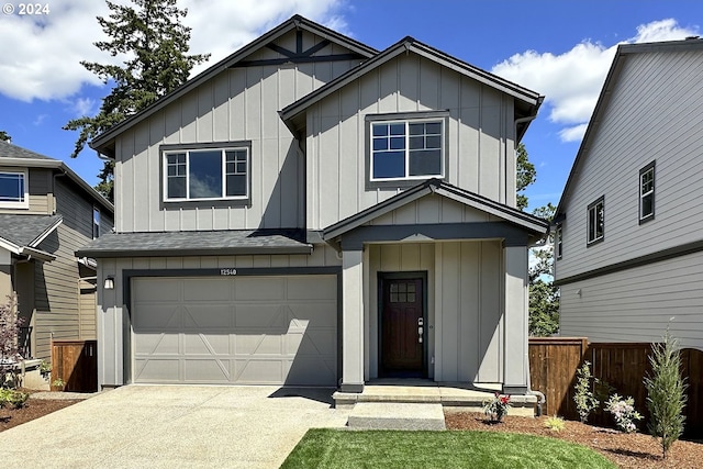 view of front facade featuring a garage