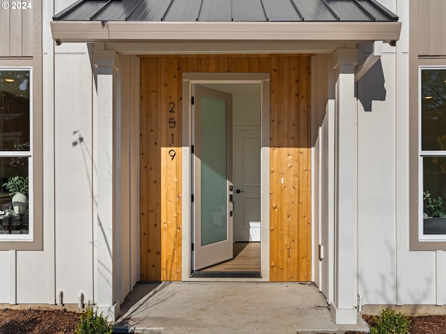 2519 NE Killingsworth St Unit 1, Portland, OR 97211 - view of property entrance