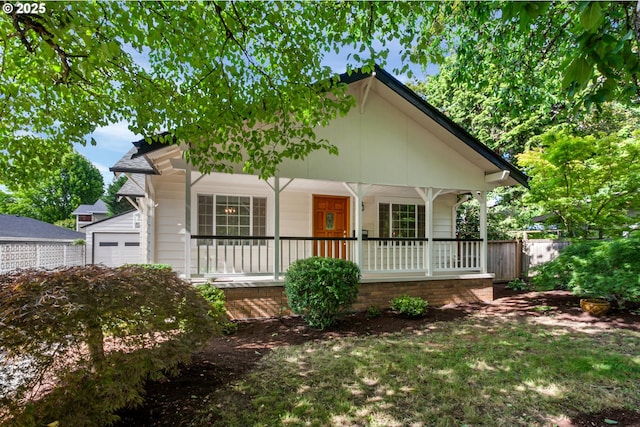 3329 SE Steele St, Portland, OR 97202 - bungalow featuring a porch