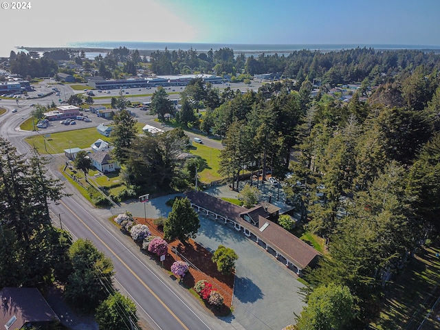 aerial view of property and surrounding area