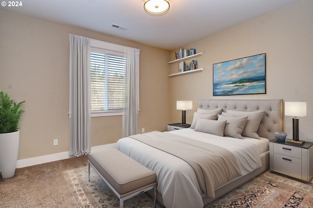 bedroom with carpet flooring