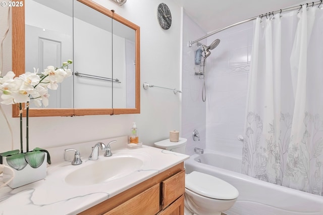 full bathroom featuring vanity, toilet, and shower / tub combo with curtain