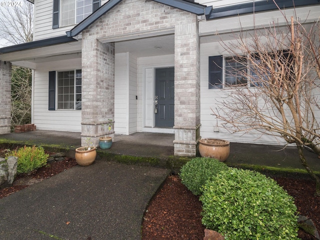 view of entrance to property