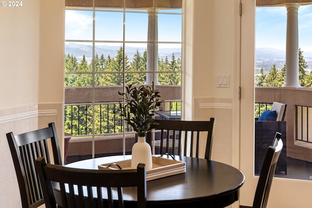 dining space with a mountain view