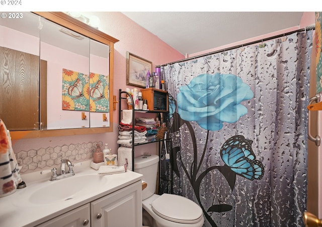 9630 SE Foster Rd, Portland, OR 97266 - full bath with vanity, toilet, decorative backsplash, and a shower with shower curtain