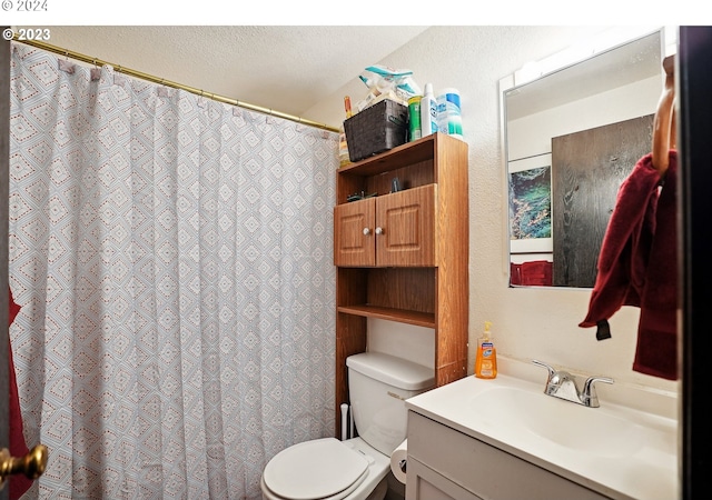 9630 SE Foster Rd, Portland, OR 97266 - full bathroom with vanity, toilet, a textured ceiling, and a shower with shower curtain
