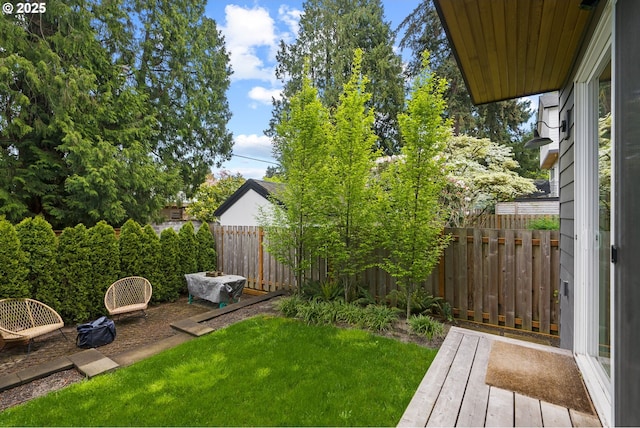 6332 NE 30th Ave, Portland, OR 97211 - view of yard