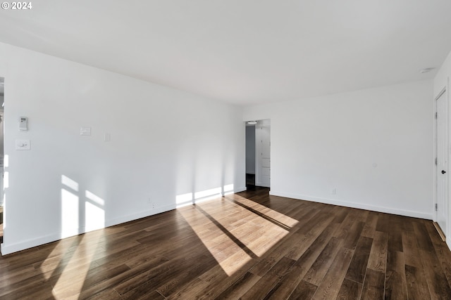 2746 Colorado St, Longview, WA 98632 - unfurnished room featuring wood finished floors and baseboards