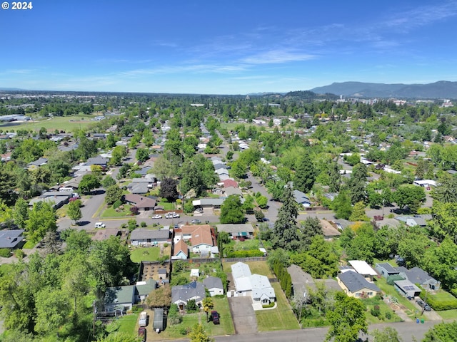 bird's eye view featuring a mountain view