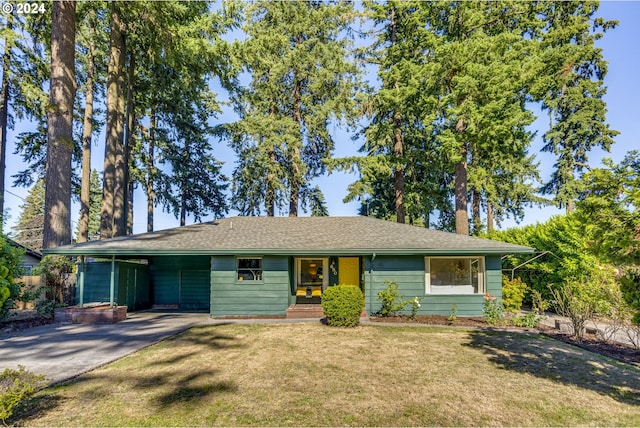 ranch-style house with a front lawn