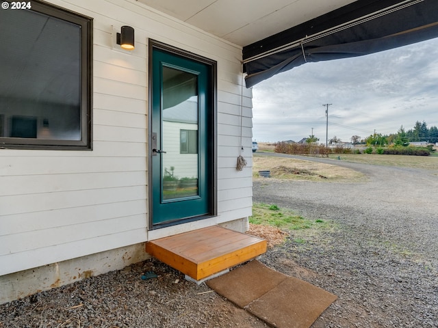 view of property entrance