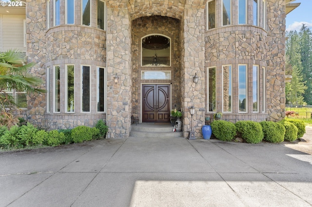 view of doorway to property