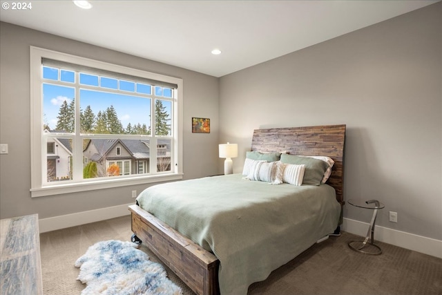 view of carpeted bedroom