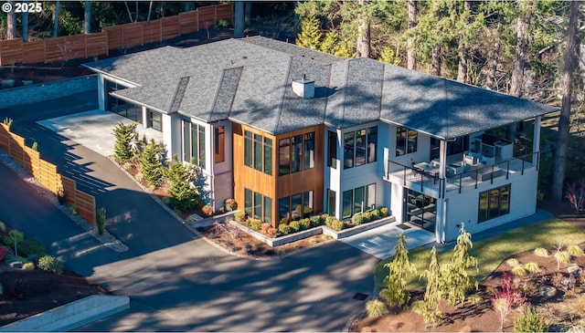 13581 Goodall Rd, Lake Oswego, OR 97034 - view of front of property featuring a shingled roof and a balcony