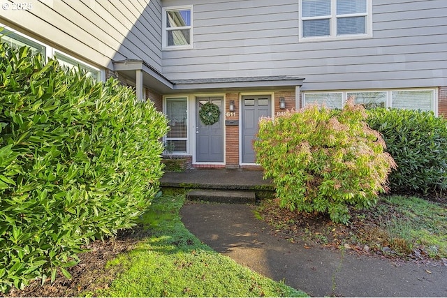 view of entrance to property