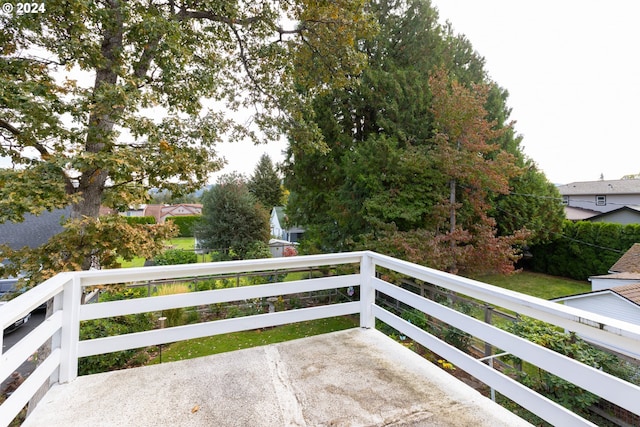 3465 Avalon Dr, Hood River, OR 97031 - exterior space