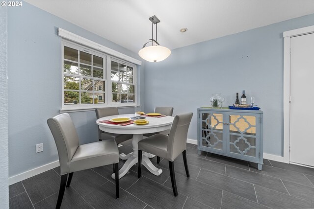 340 SW S Point St, Depoe Bay, OR 97341 - dining space featuring baseboards