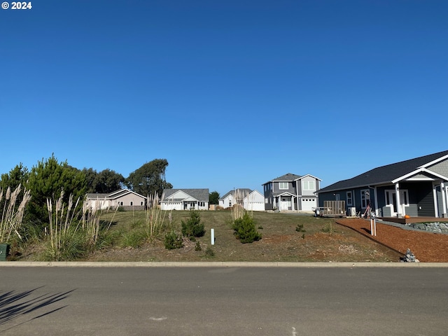 848 Seacrest Dr, Bandon, OR 97411