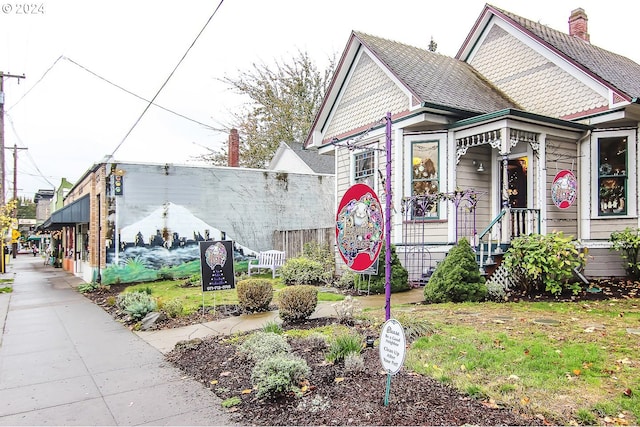 view of front of home