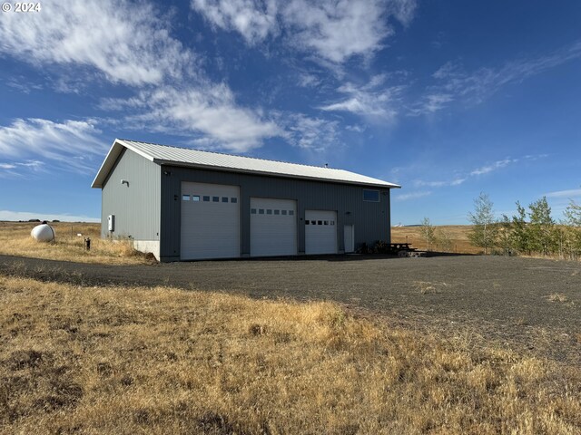 Listing photo 2 for 19 Newton Rd, Goldendale WA 98620