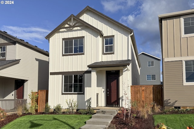 view of front of house with a front yard