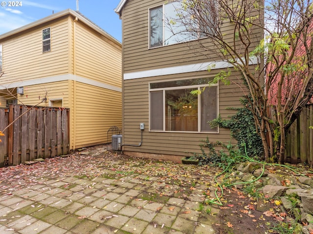 15771 SW Harvester Ln, Sherwood, OR 97140 - back of property with a patio and fence