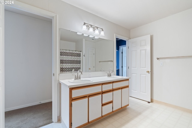 bathroom with vanity