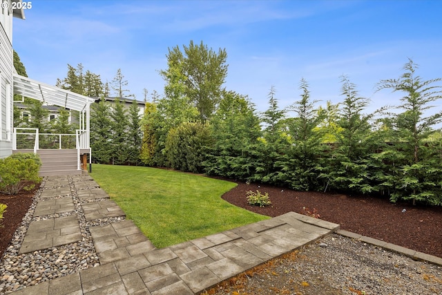 13560 SW Whitworth Ct, Beaverton, OR 97005 - view of grassy yard with a deck