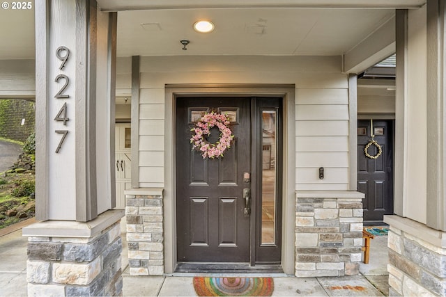 view of entrance to property