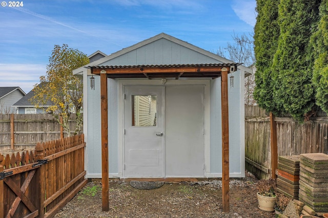 view of outbuilding