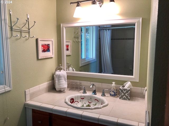 bathroom featuring vanity